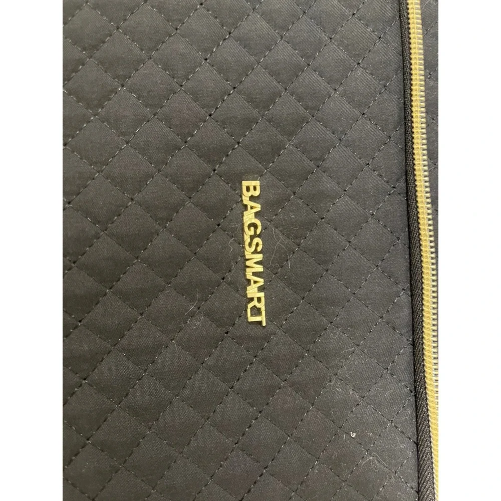 Bagsmart quilted laptop